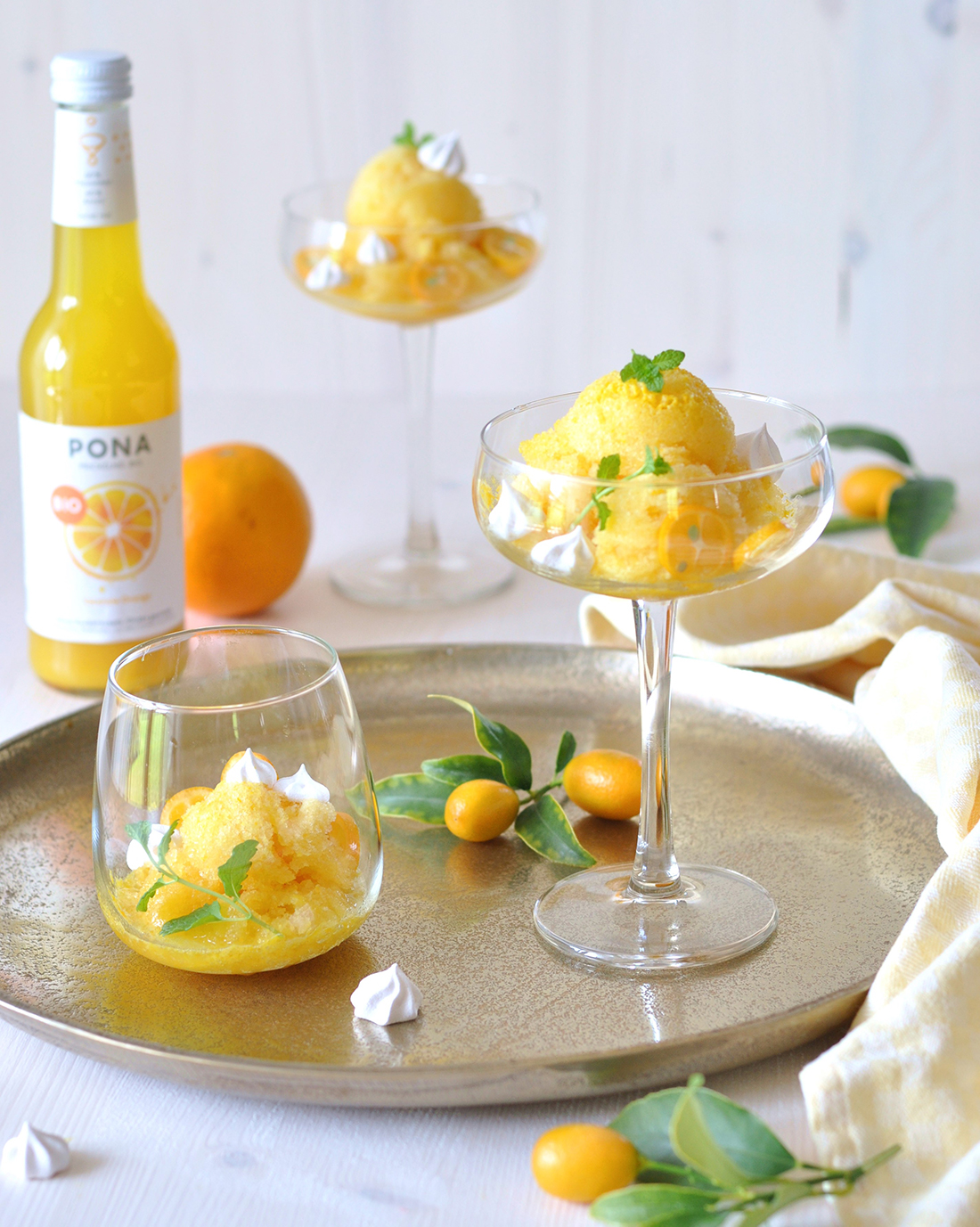 Fruchtiges Orangensorbet mit PONA Valencia Orange für heiße Sommertage