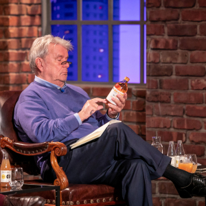 Österreichischer Bauunternehmer und Großinvestor Hans Peter Haselsteiner scheint ein IBW Fan zu sein. (c)PULS 4/Gerry Frank 